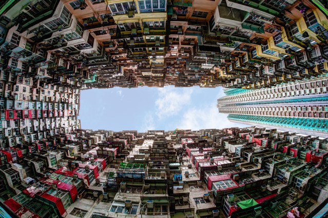 Crowded Housing In Hong Kong
