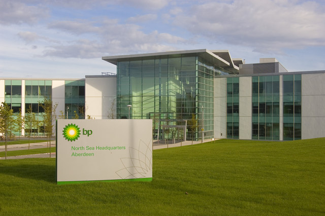 BP suffers major shareholder revolt over climate roll-back  – A greener life, a greener world
